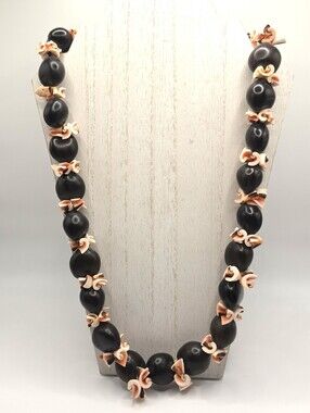 Hawaiian Kukui Nut & Seashell Lei Necklace With Ribbon Tie